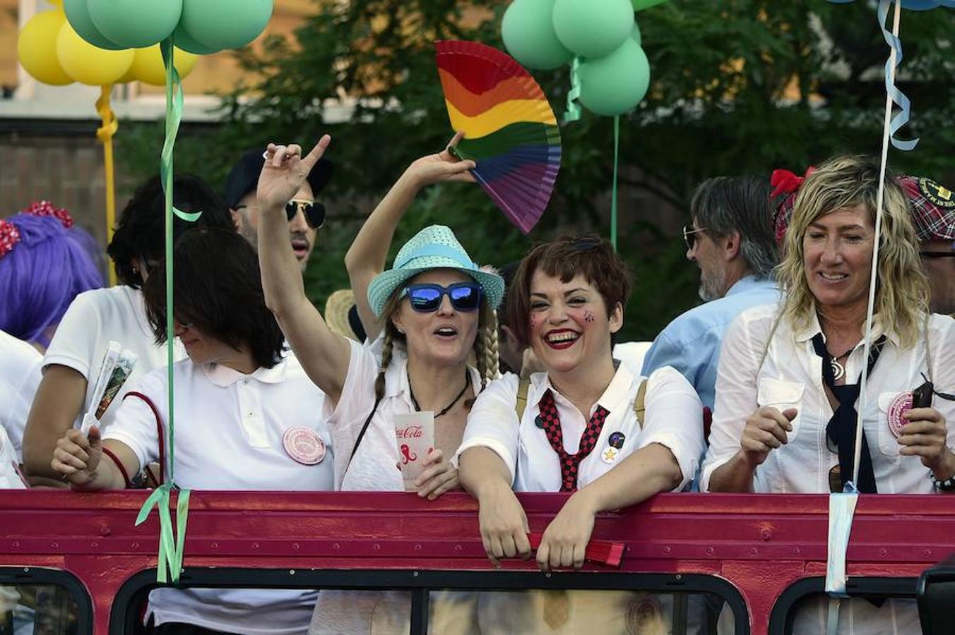 La comunidad homosexual y bisexual de Madrid celebra el Día del Orgullo Gay. 