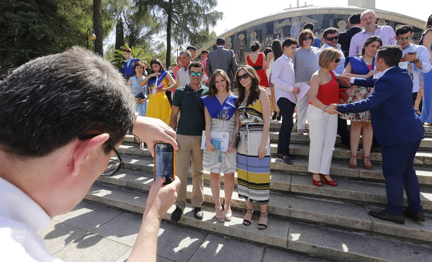 Estampas para despedirse de la Universidad