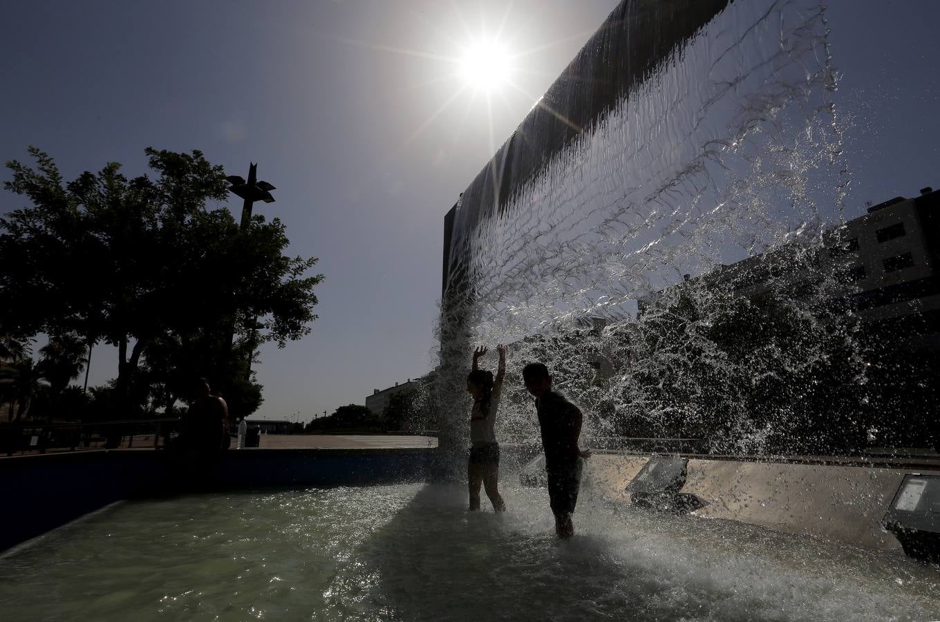 En imágenes, el primer golpe de calor en Córdoba del verano