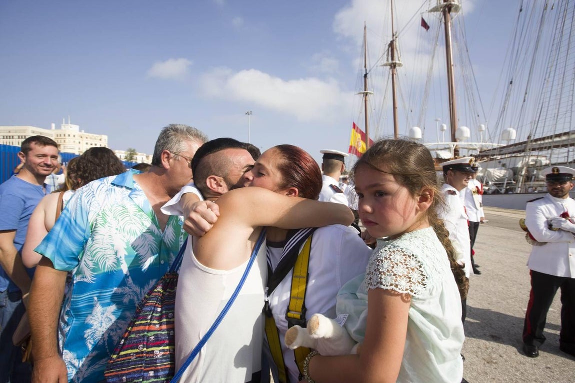 El buque Elcano regresa a Cádiz