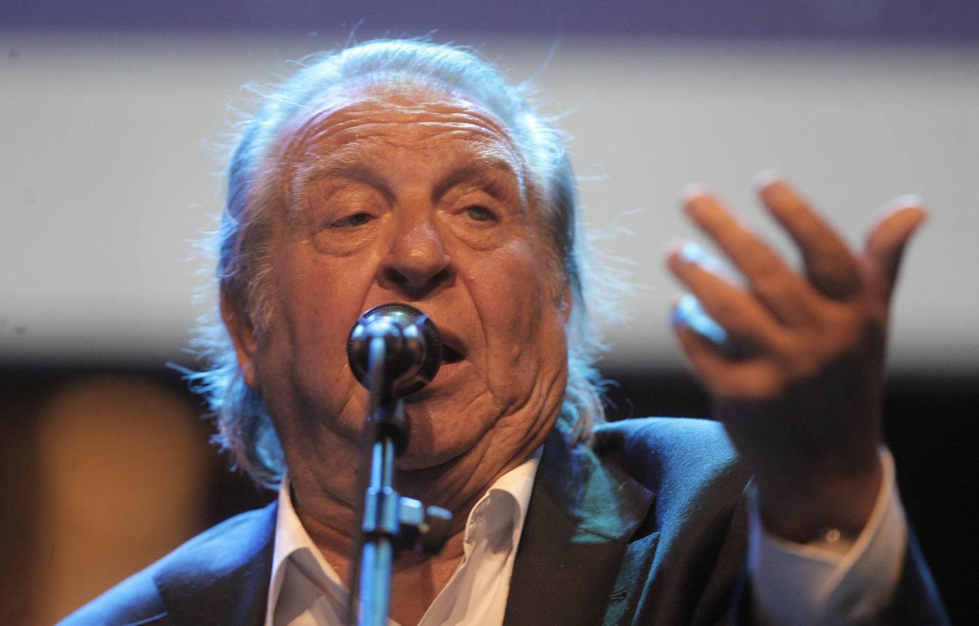 El cantaor durante la Noche Blanca del Flamenco en Córdoba en 2009