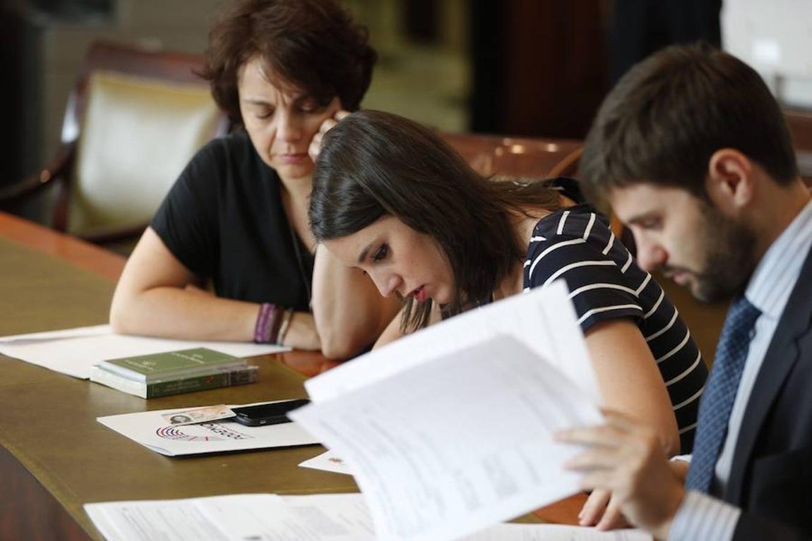 Irene Montero, parte del núcleo duro de Podemos y mujer de confianza de Iglesias, repetirá como diputada en la XII Legislatura. 
