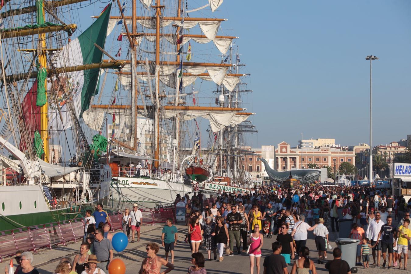 La Regata de Grandes Veleros en el Puerto de Cádiz (II)