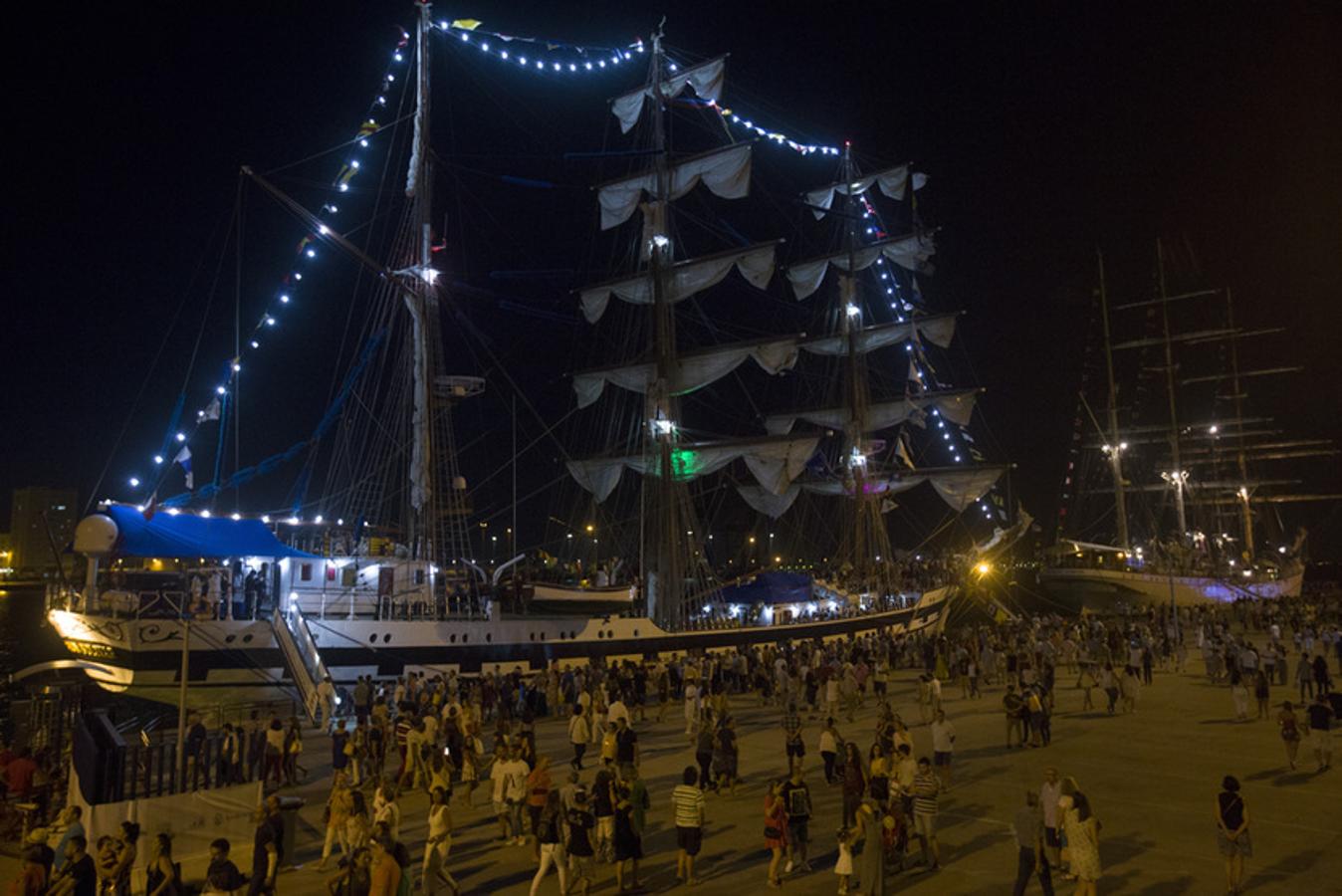 La Regata de Grandes Veleros en el Puerto de Cádiz (II)