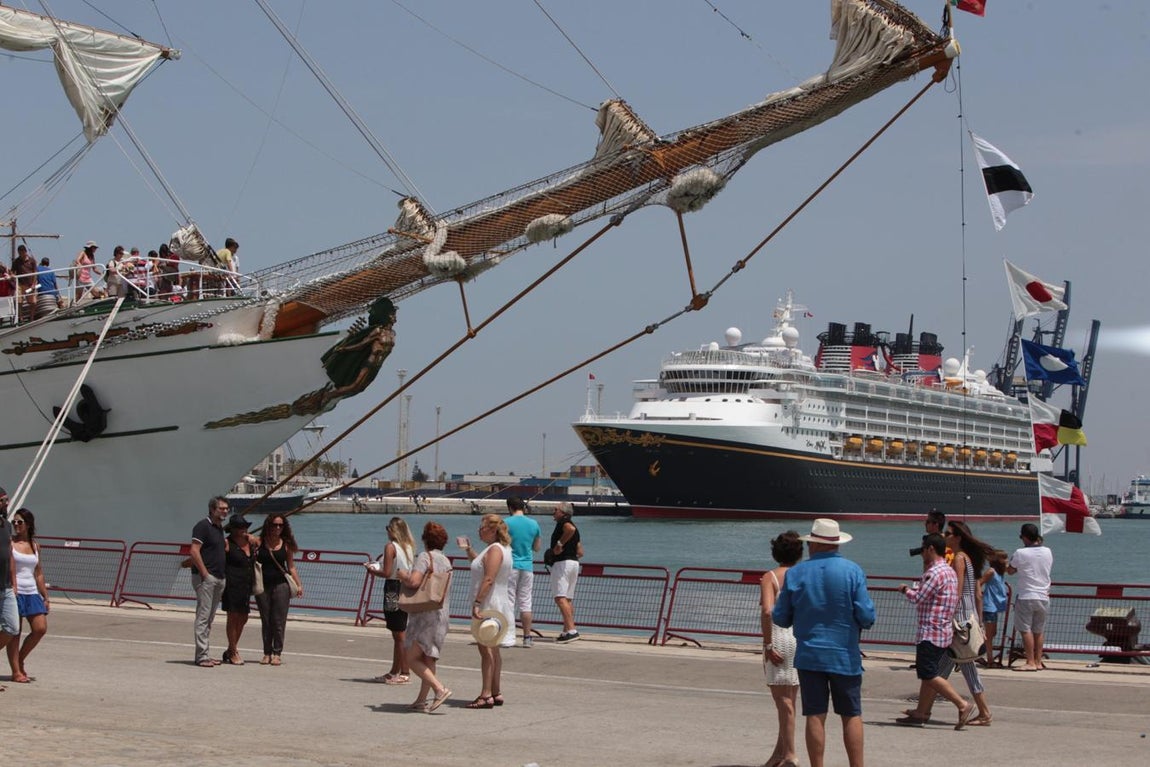 Ambiente del sábado en la Gran Regata de Cádiz