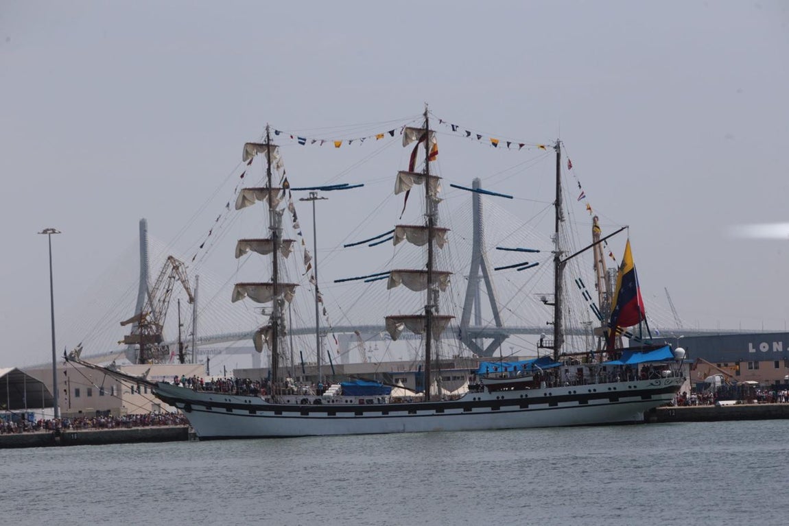 Ambiente del sábado en la Gran Regata de Cádiz