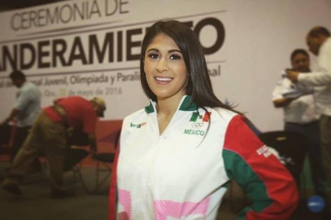 Paola Pliego (21 años). Esgrimista mexicana. 