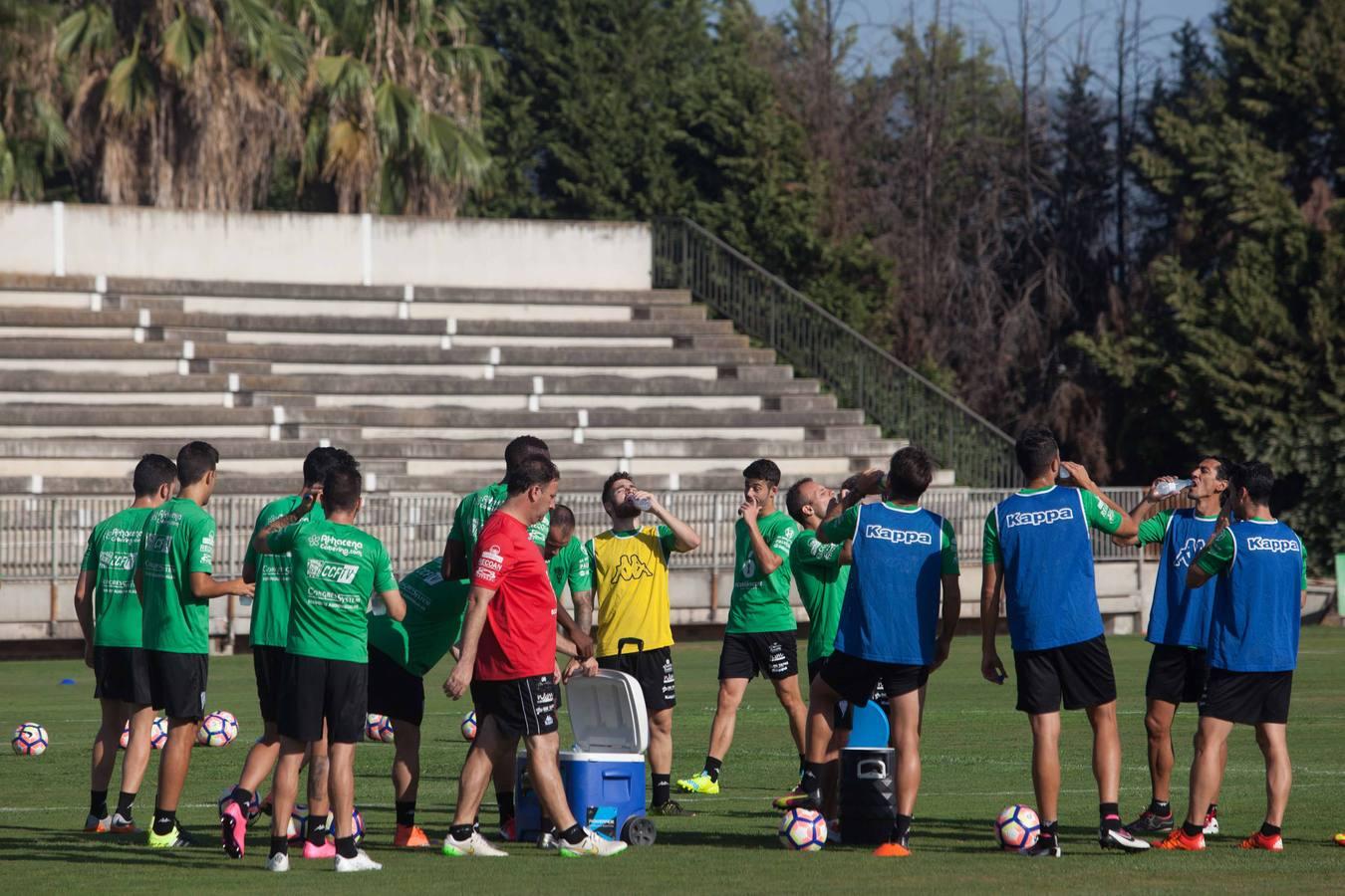 El entrenamiento del Córdoba, en imágenes