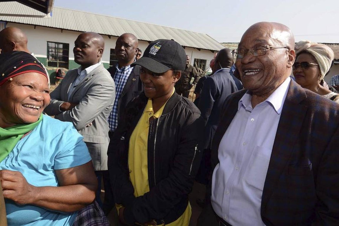 Con una tasa de paro del 27%, la economía se ha convertido en uno de los principales frentes para la crítica a Zuma.. 