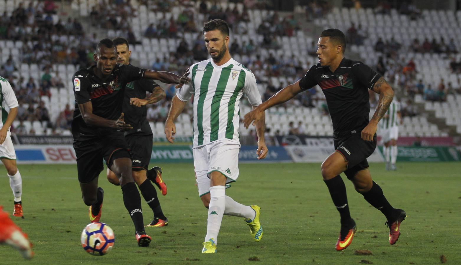 La presentación del Cordoba CF ante su afición en imágenes