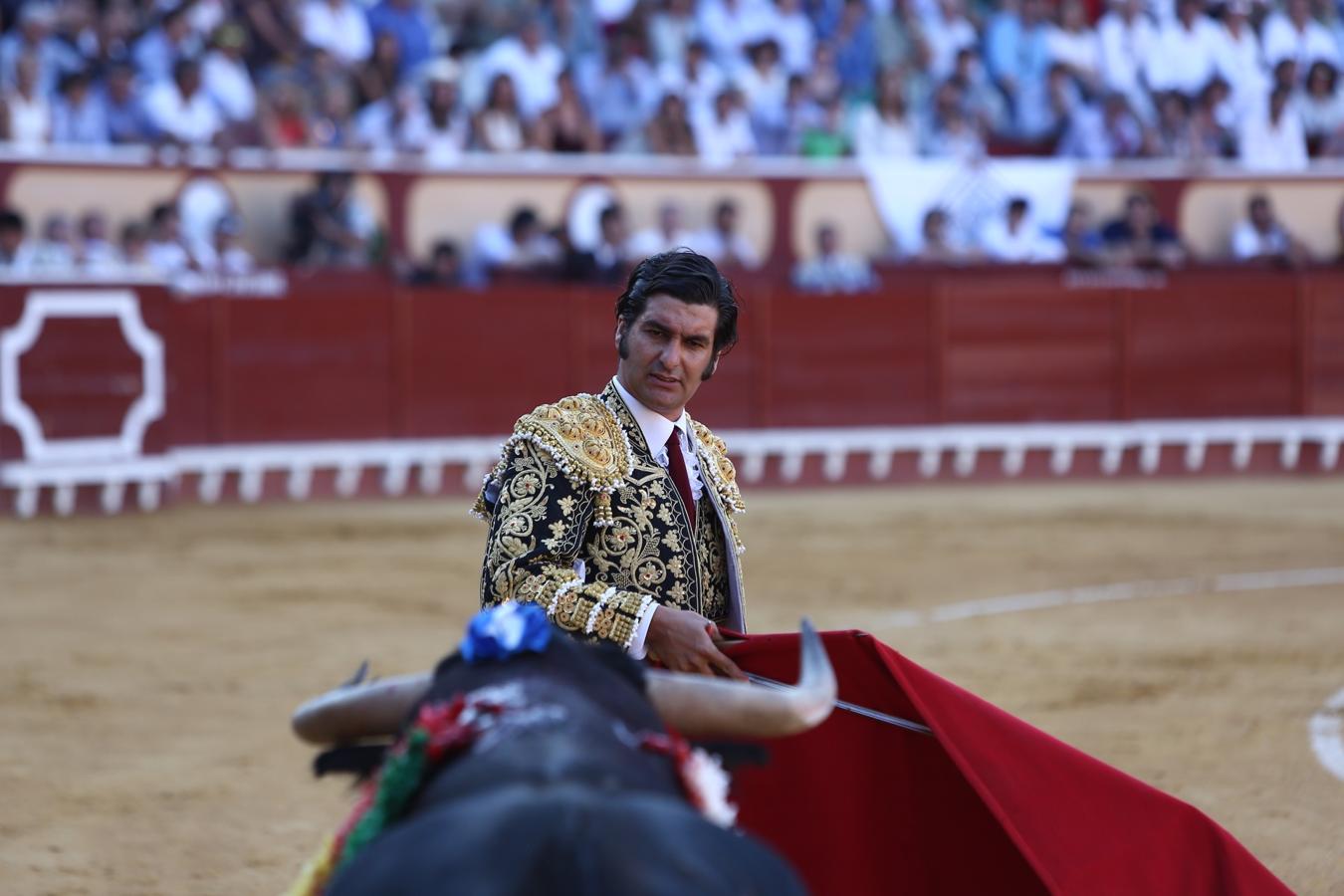 Morante, Castella y Borja Jiménez sellan una tarde de arte en El Puerto