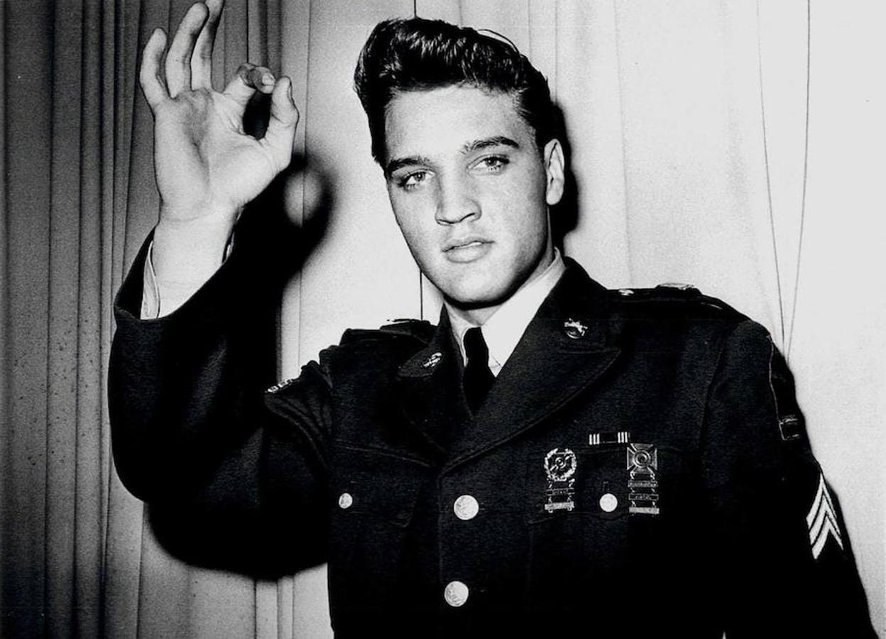 Por mucho que fuera una estrella, Elvis tuvo que cumplir con el servicio militar