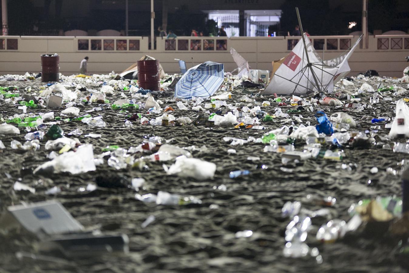 Así ha sido la recogida de basura tras las barbacoas de Carranza 2016