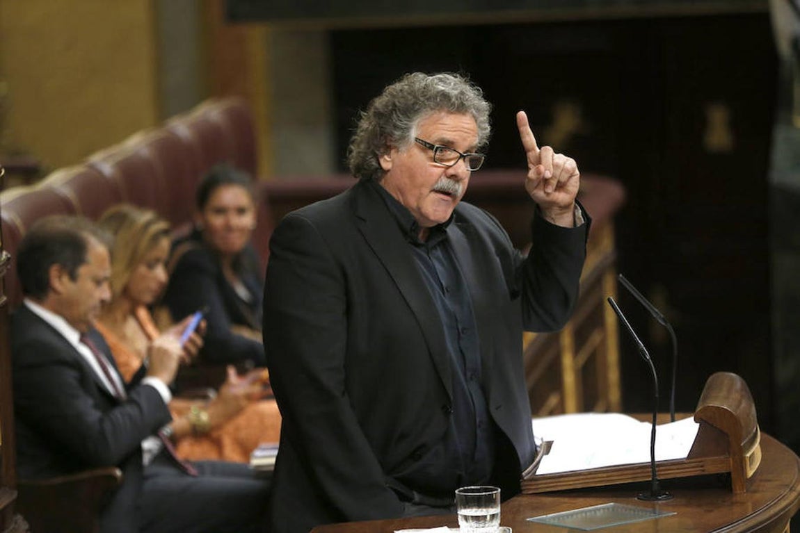 Tardá reitera su amenaza sobre la consulta secesionista «señor Rajoy y señor Rivera, sepan ustedes que el Gobierno de Cataluña cumplirá el compromiso contraído con la ciudadanía». 