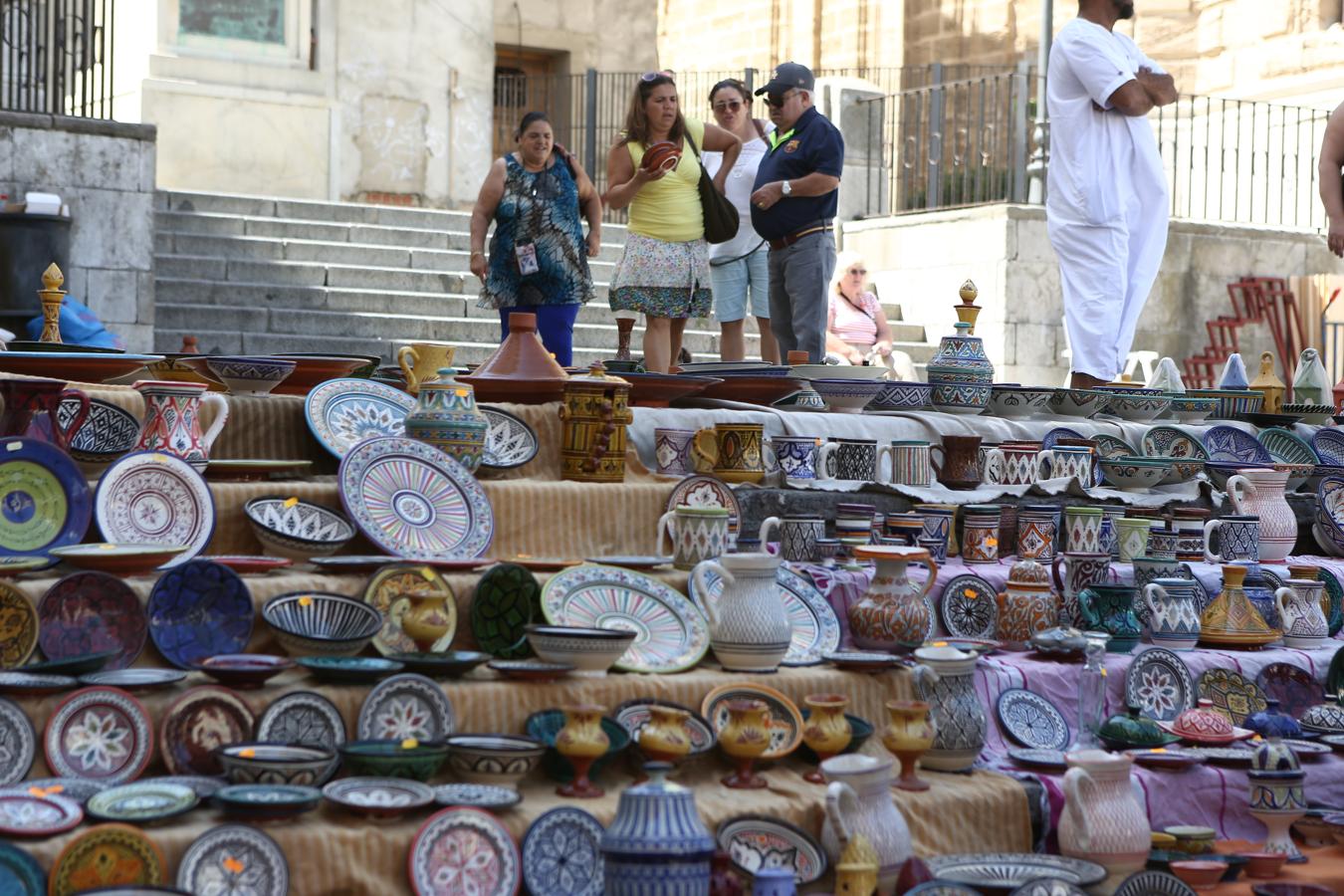 Cádiz se transforma en un gran mercado andalusí, en imágenes