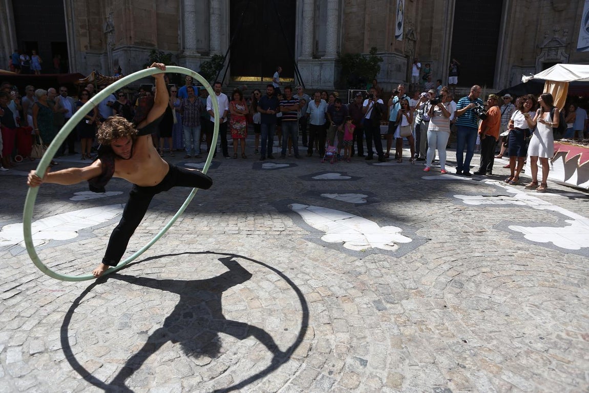 Cádiz se transforma en un gran mercado andalusí, en imágenes
