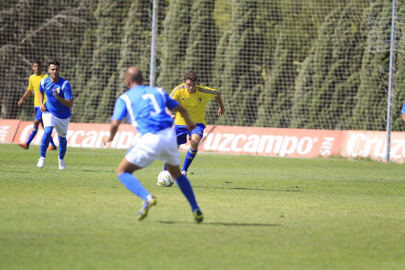 Las imágenes del Cádiz B - Xerez CD (1-0)