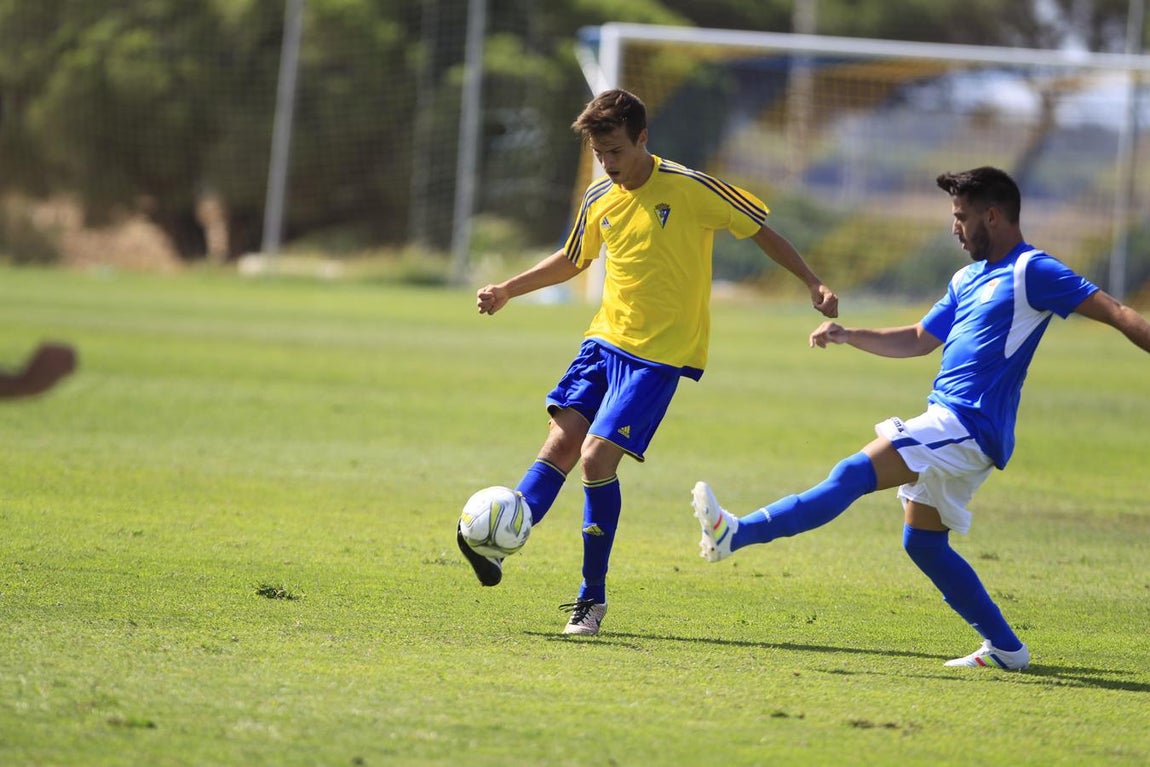 Las imágenes del Cádiz B - Xerez CD (1-0)