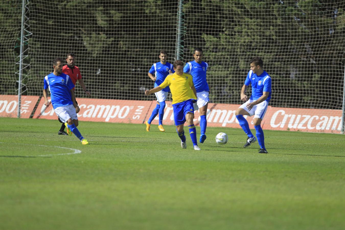 Las imágenes del Cádiz B - Xerez CD (1-0)