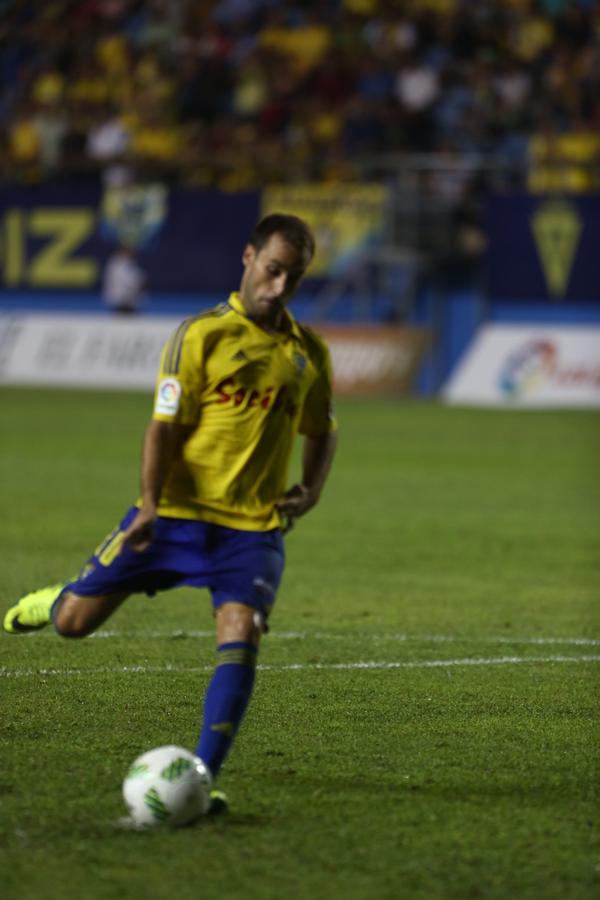 Fotos: El Cádiz se impone en los penaltis (3-2)