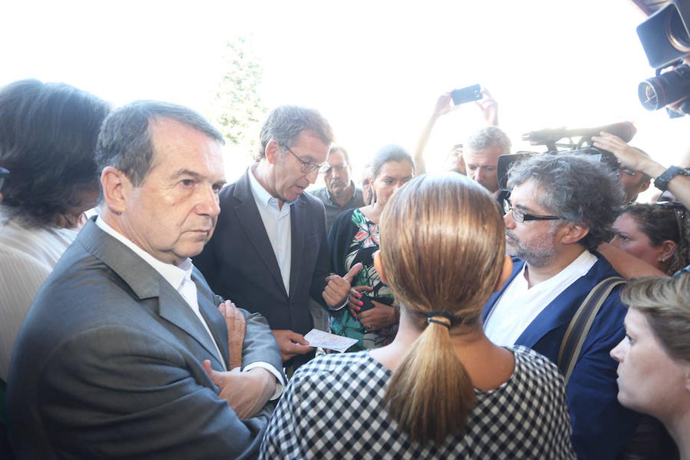 En su visita al lugar de accidente este mediodía, el presidente Núñez Feijóo apuntó que podría haber una quinta víctima