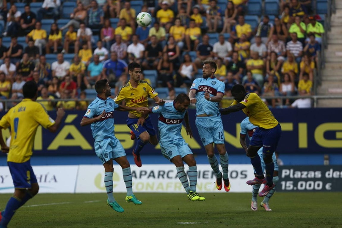 Fotos: El Cádiz empata y juega la prórroga (1-1)