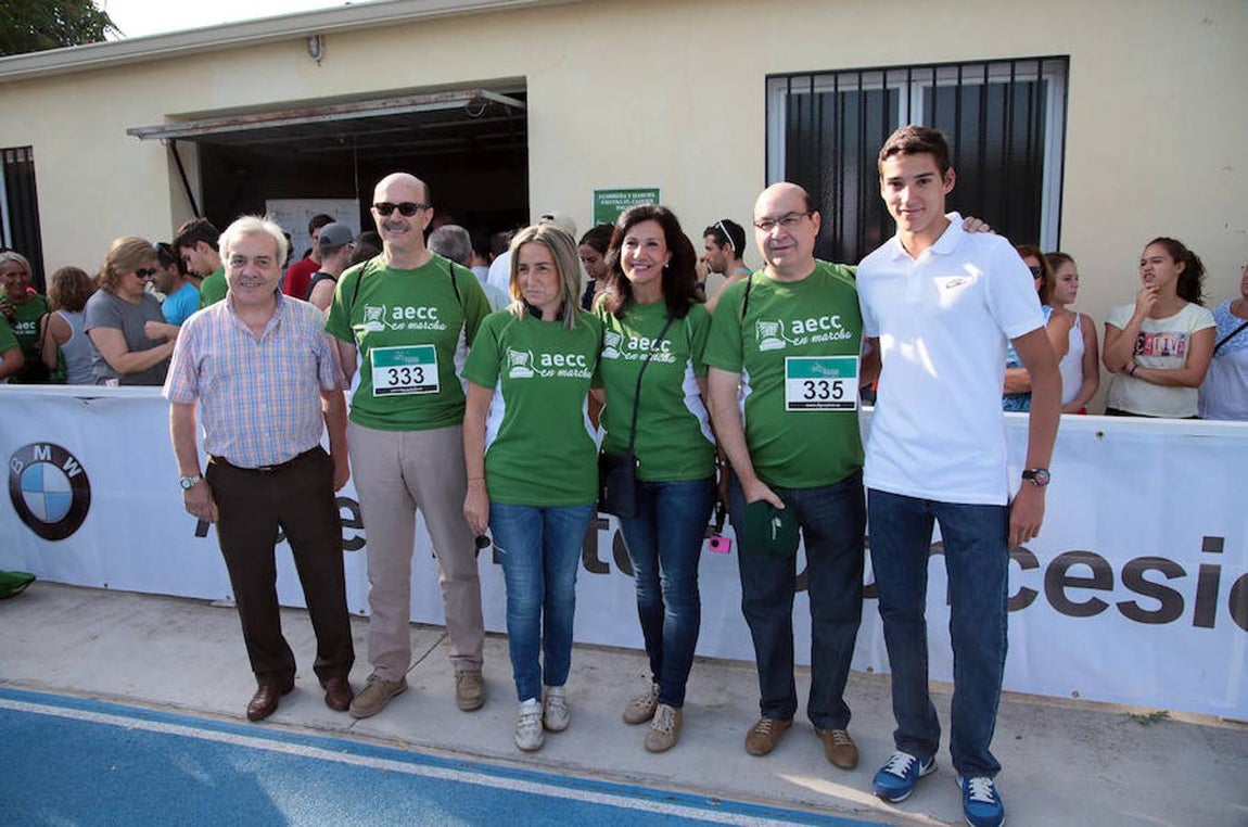 El concejal de Deportes, Juan José Pérez del Pino; la alcaldesa de Toledo, Milagros Tolón; la presidenta de la Asociación en Toledo,  Lucía Rodríguez, o el atleta Lucas Búa, entre otros, se sumaron a esta iniciativa. 