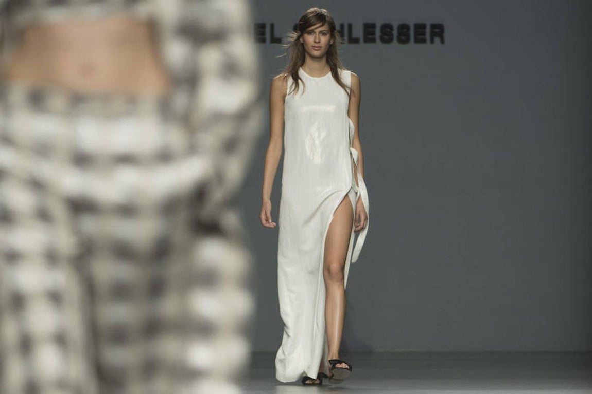 MBFWM primavera-verano 2017: Lo mejor del desfile de Angel Schlesser