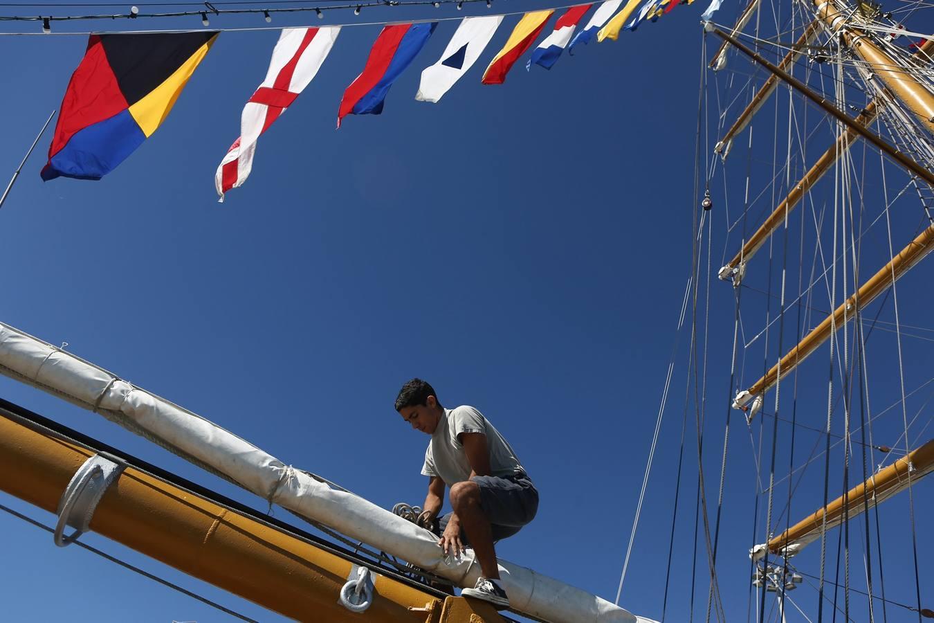 La fragata Libertad visita Cádiz