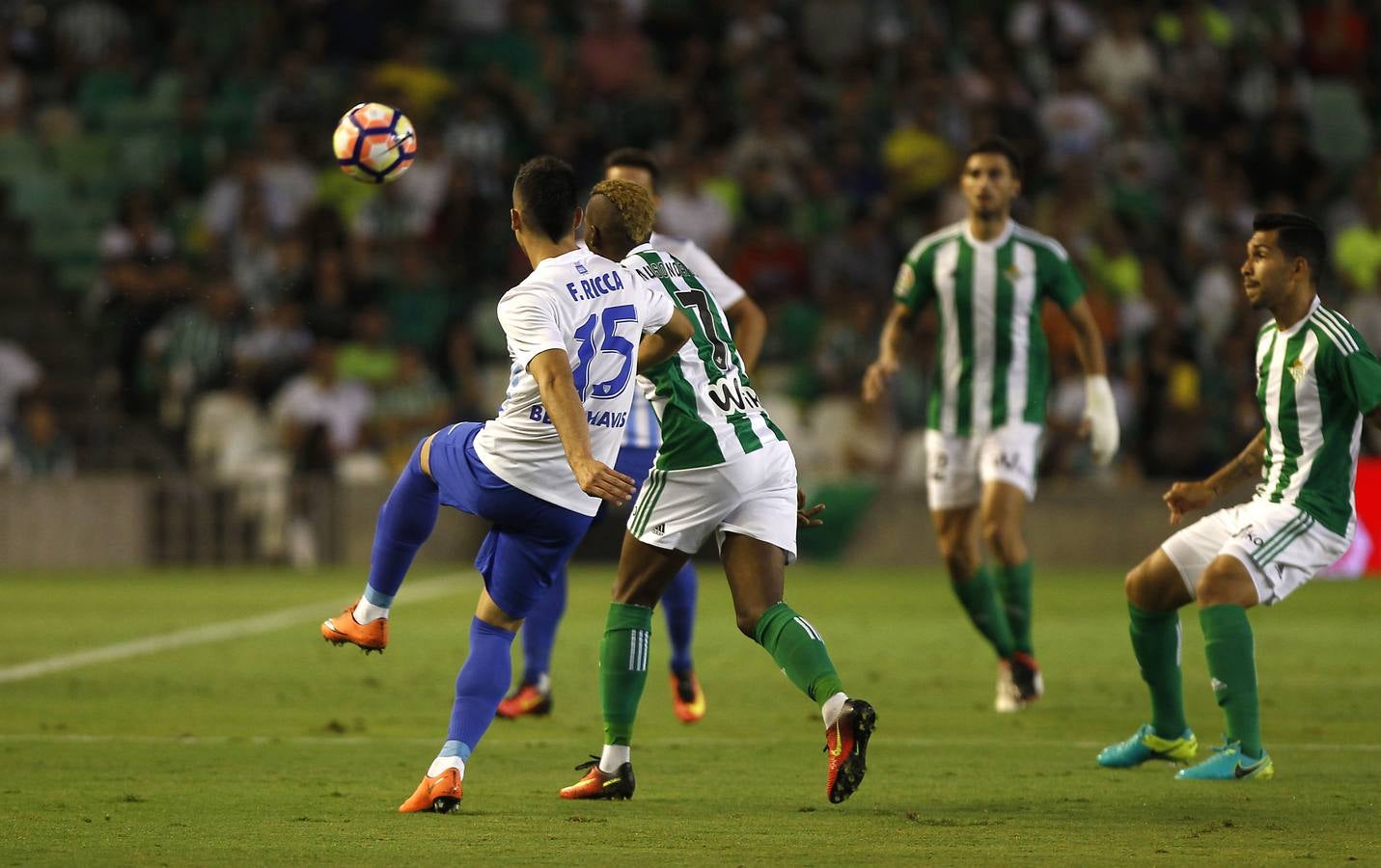 La victoria del Betis ante el Málaga, en imágenes