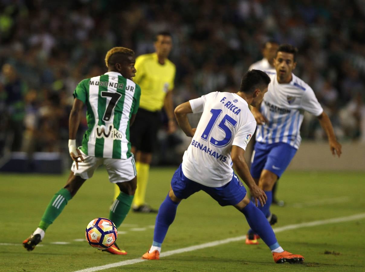 La victoria del Betis ante el Málaga, en imágenes