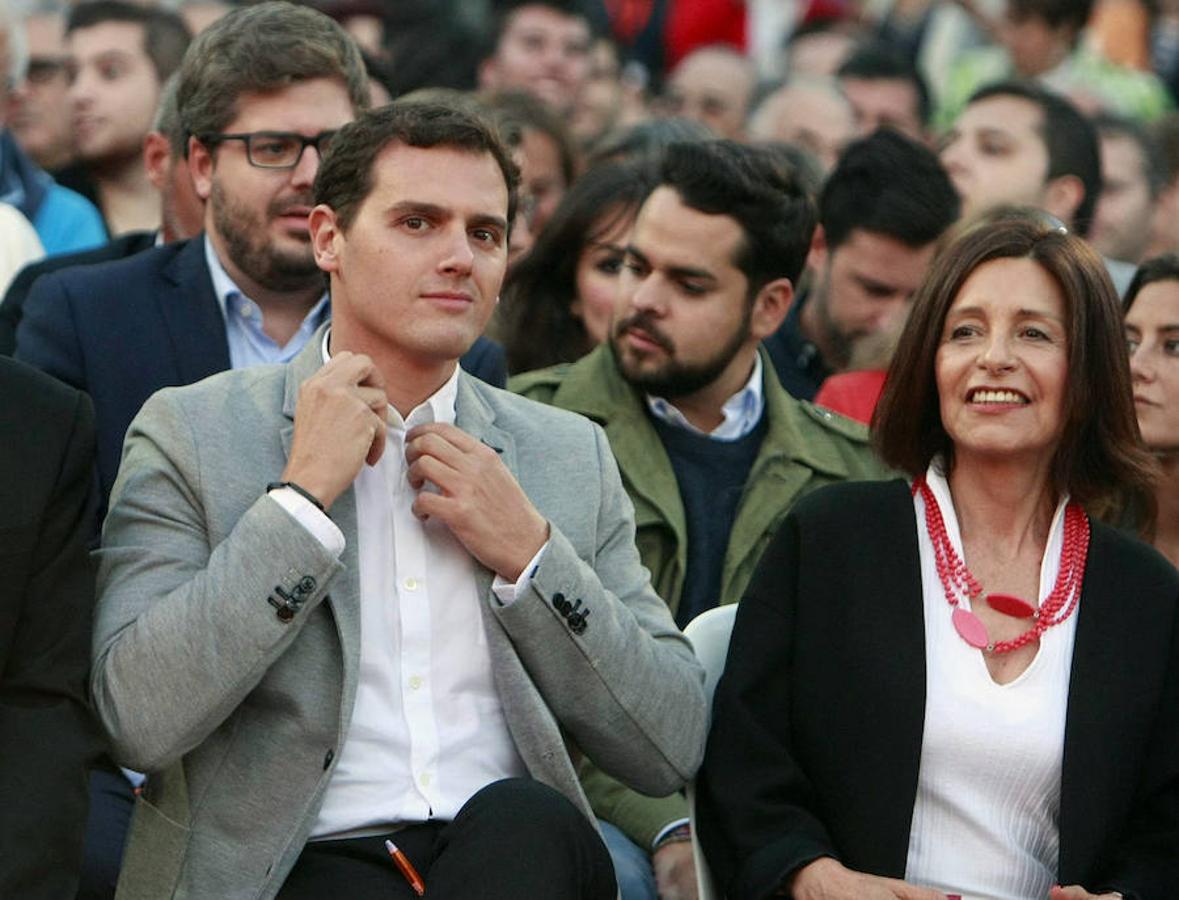 Galicia-Ciudadanos. La candidata ha estado en todo momento arropada por el candidato a la presidencia del Gobierno, Albert Rivera