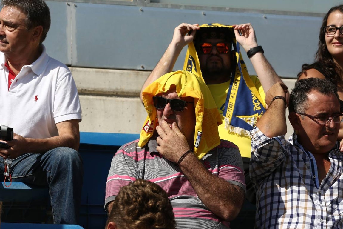 FOTOS: Búscate en el partido del Cádiz CF vs Oviedo