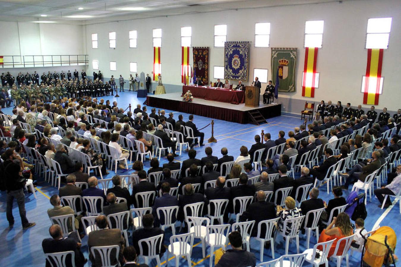 Acto institucional del día de la Policía