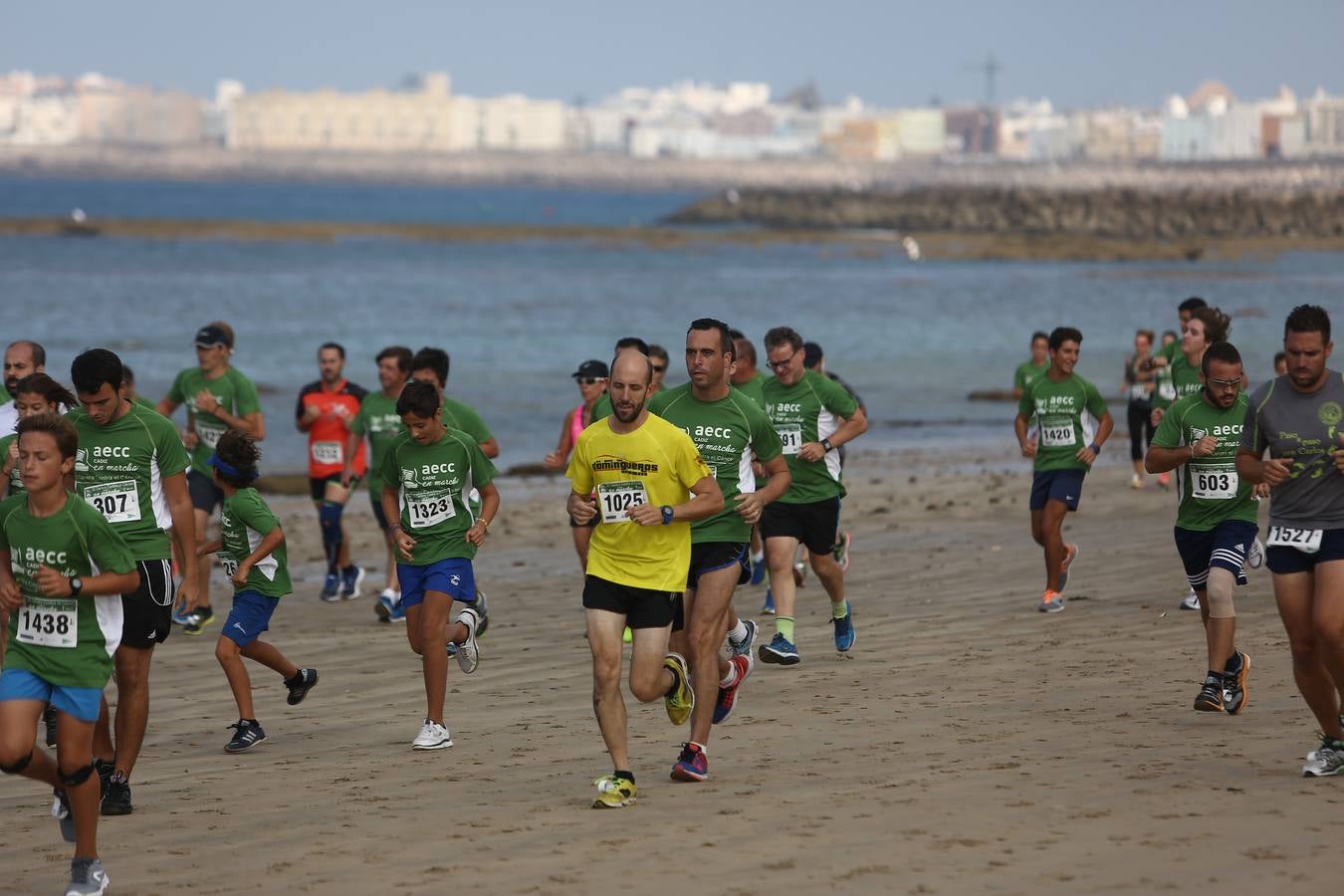 Carrera contra el Cáncer celebrada en Cádiz