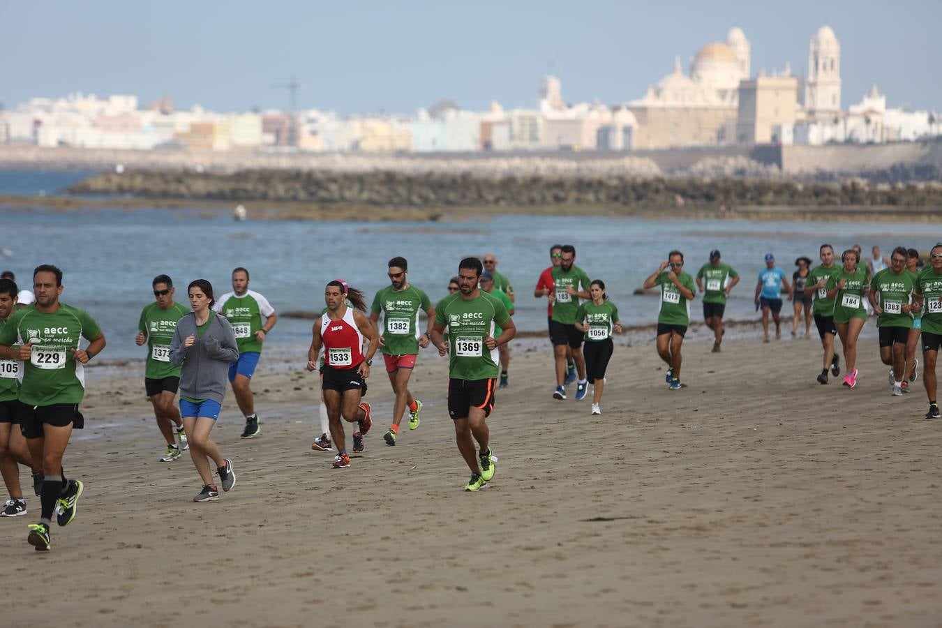 Carrera contra el Cáncer celebrada en Cádiz