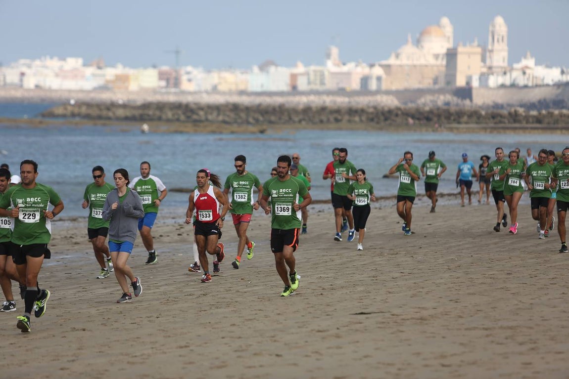 Carrera contra el Cáncer celebrada en Cádiz