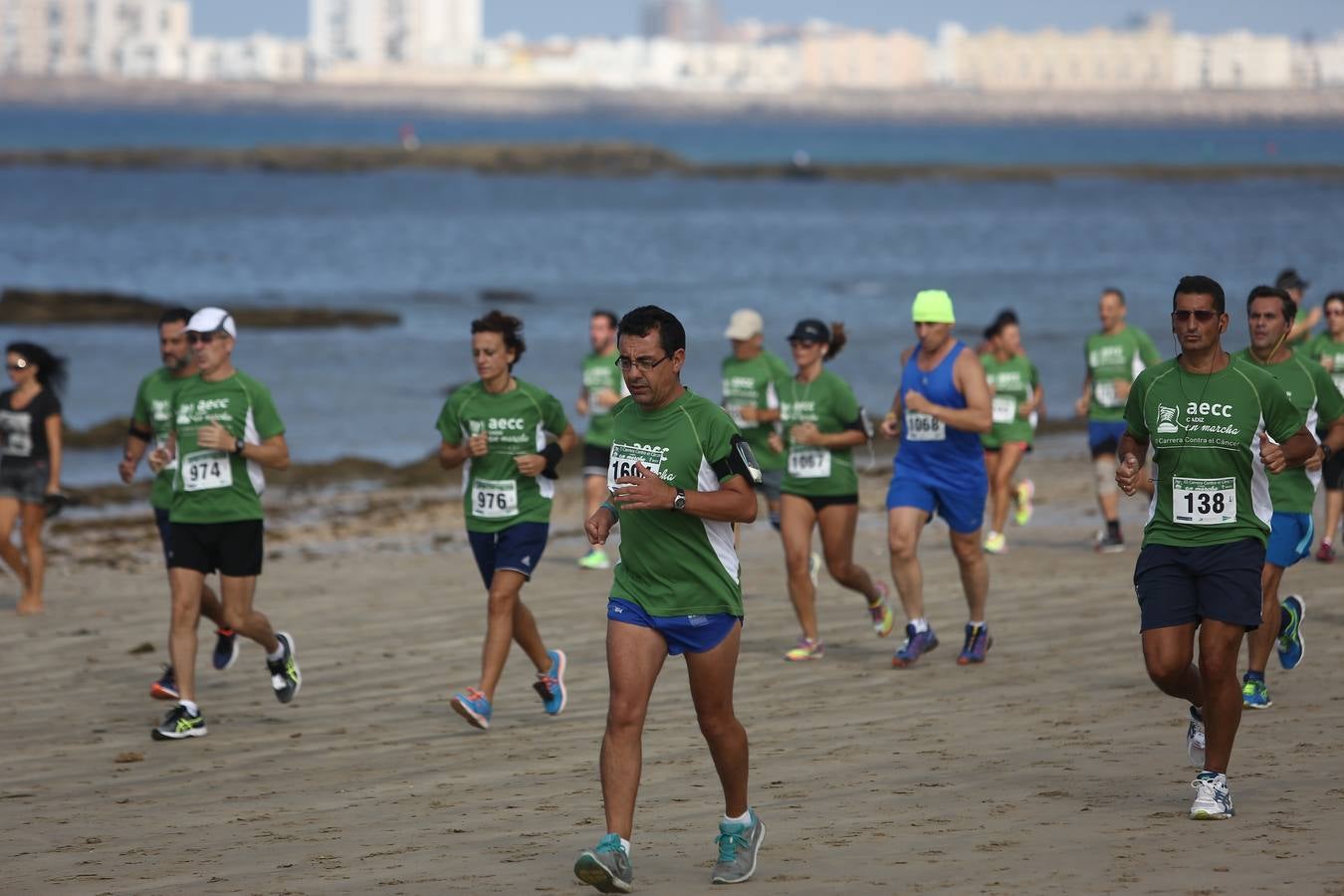 Carrera contra el Cáncer celebrada en Cádiz