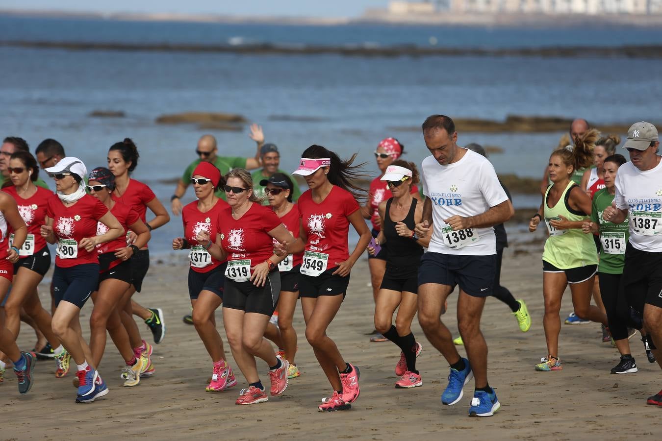 Carrera contra el Cáncer celebrada en Cádiz