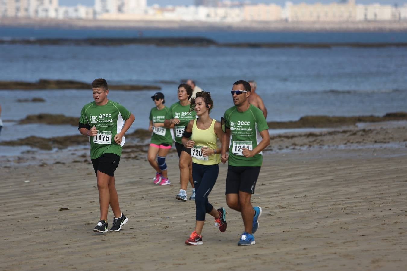 Carrera contra el Cáncer celebrada en Cádiz