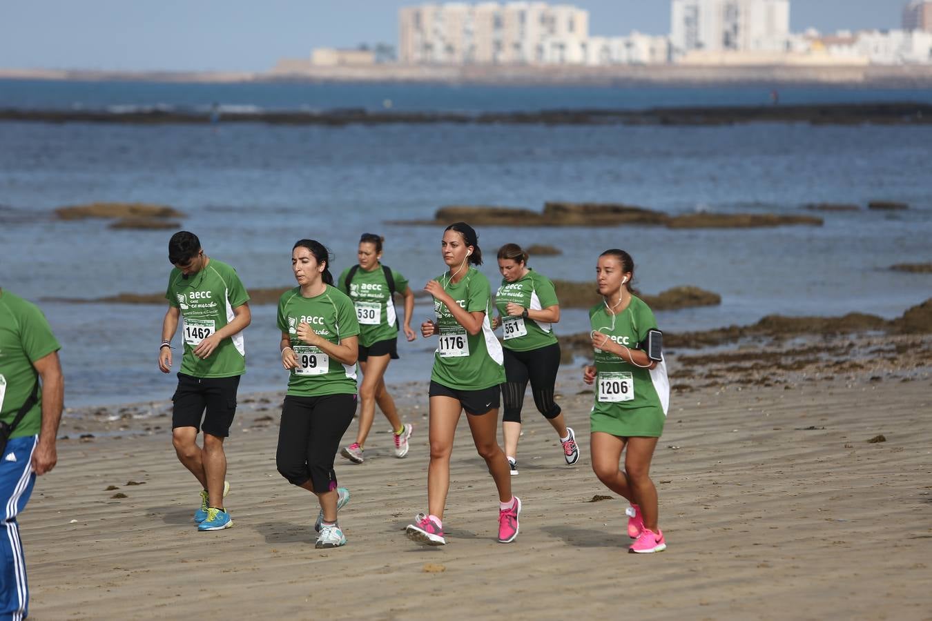 Carrera contra el Cáncer celebrada en Cádiz