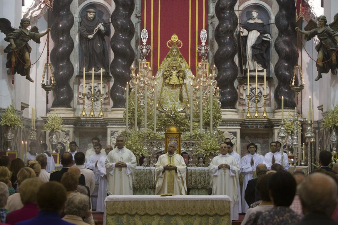 Cádiz celebra la Virgen del Rosario