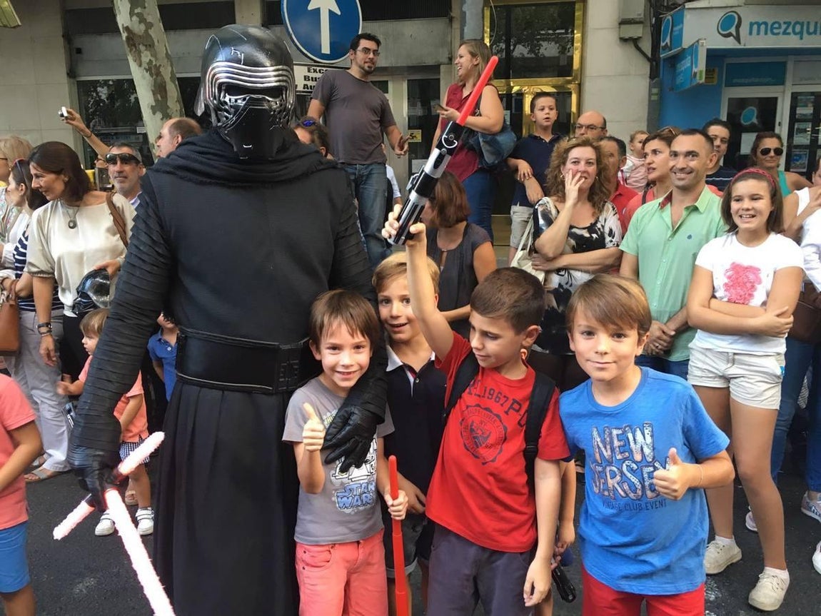 El lado oscuro de la fuerza de Star Wars inunda Córdoba