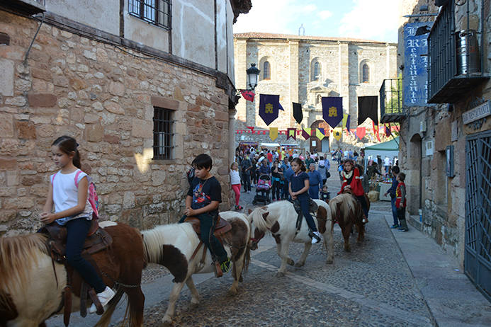 En imágenes, la Feria Medieval de Atienza