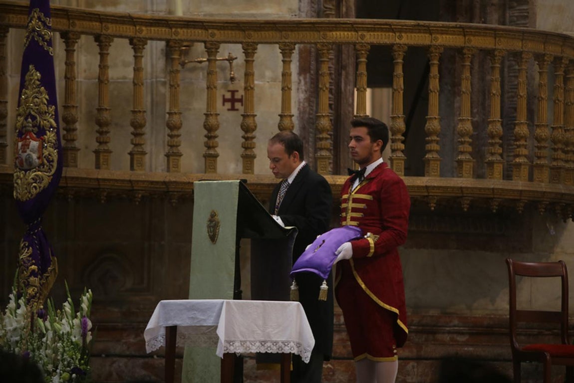Solemne Función Pontifical en la Catedral