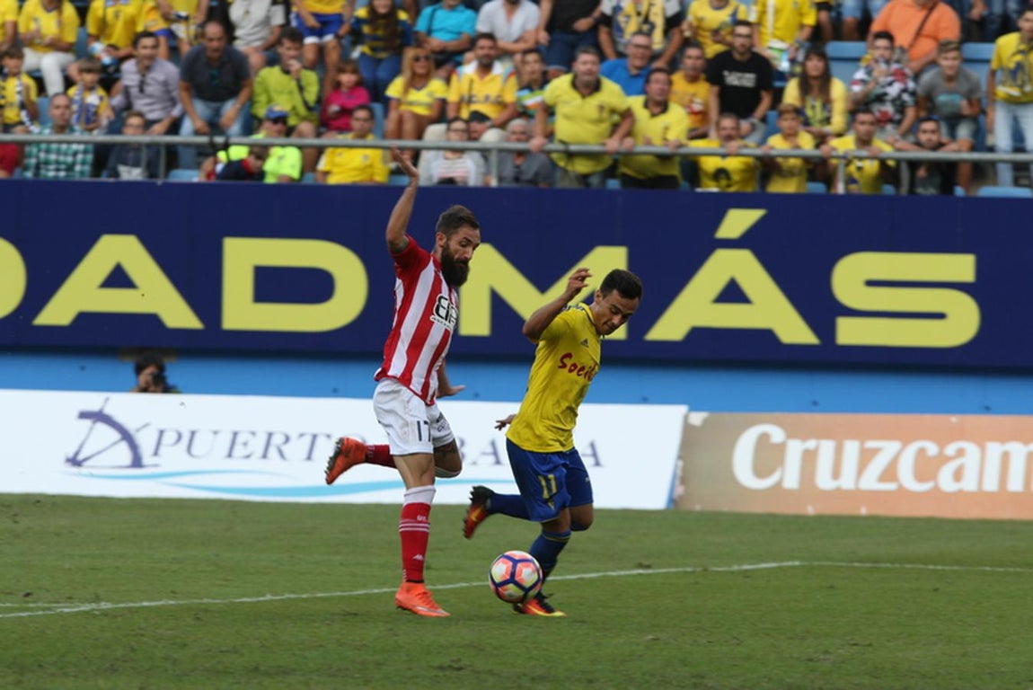 Las imágenes del partido Cádiz CF - Girona FC