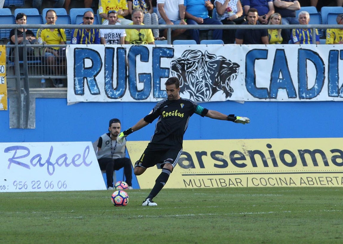 Las imágenes del partido Cádiz CF - Girona FC