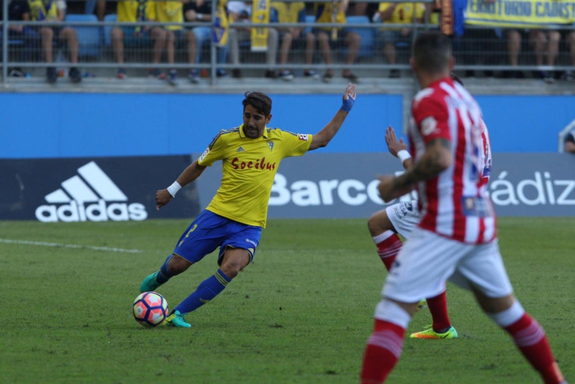 Las imágenes del partido Cádiz CF - Girona FC