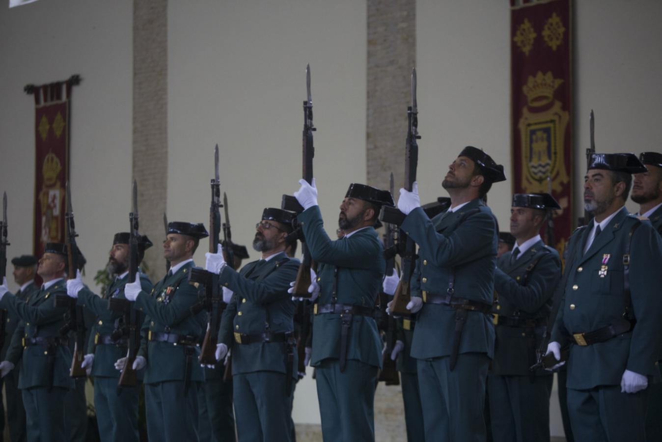 Celebración de la festividad del Pilar de la Guardia Civil de Cádiz