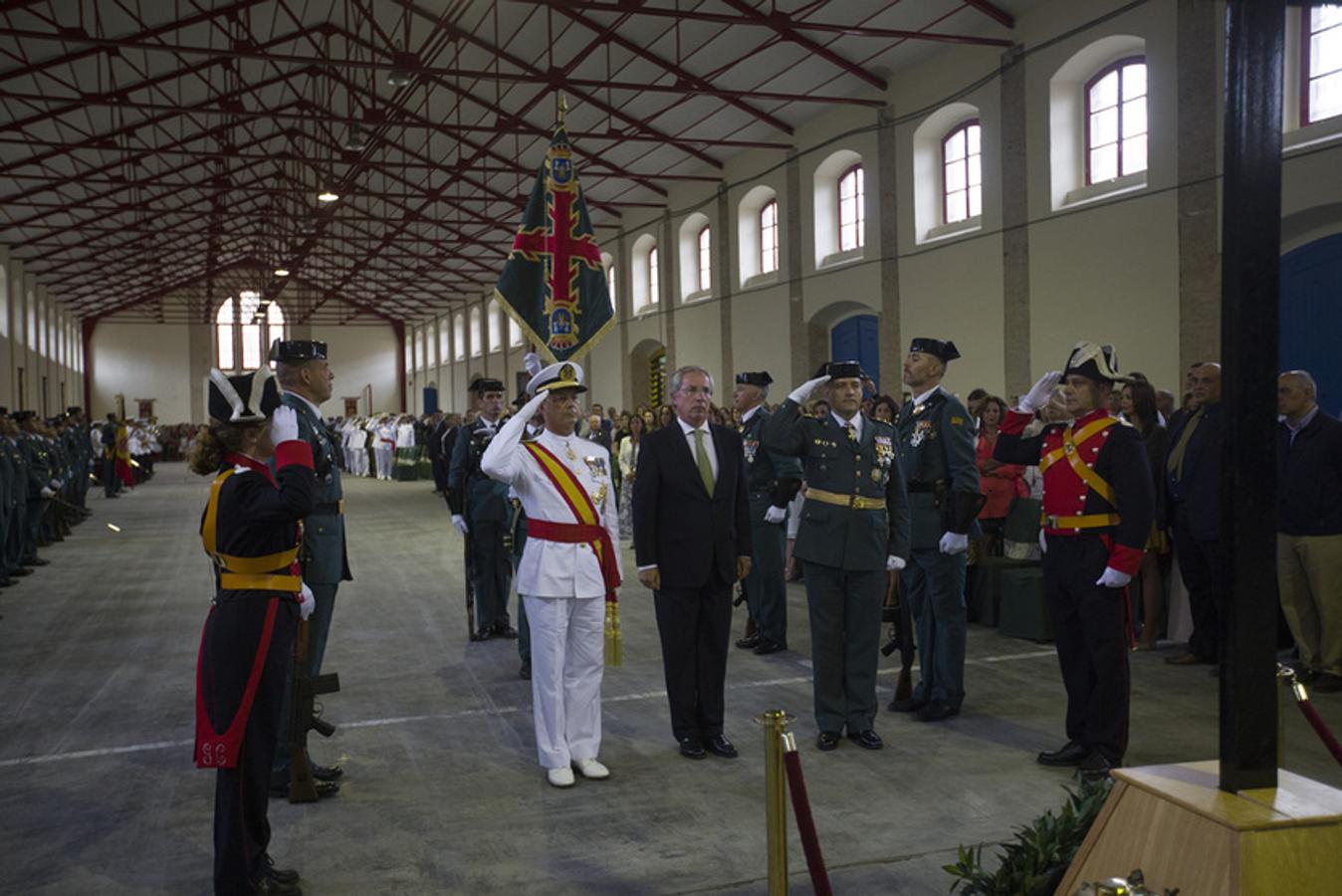 Celebración de la festividad del Pilar de la Guardia Civil de Cádiz